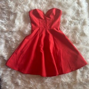 Sweetheart strapless red dress